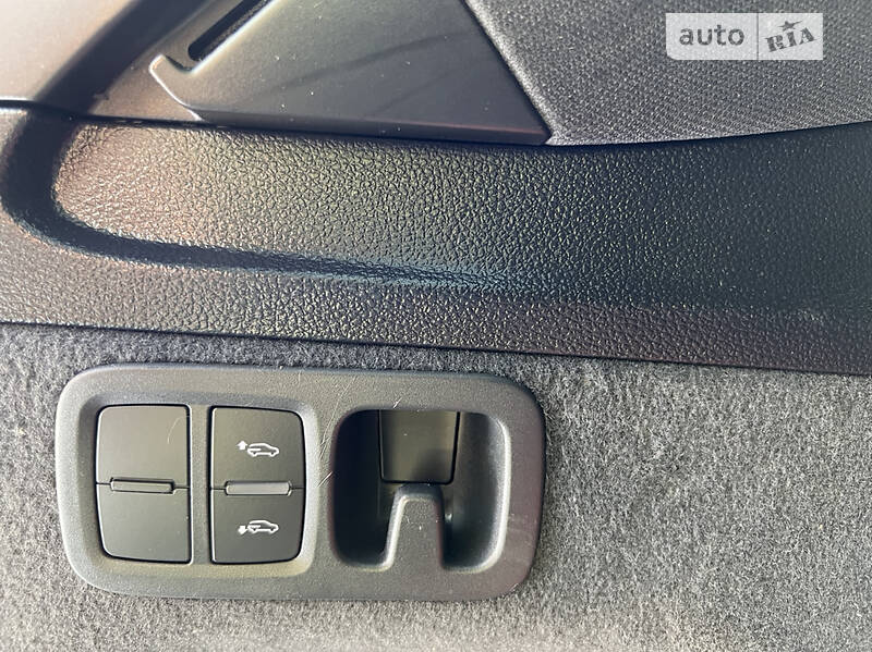 Позашляховик / Кросовер Audi Q7 2017 в Одесі