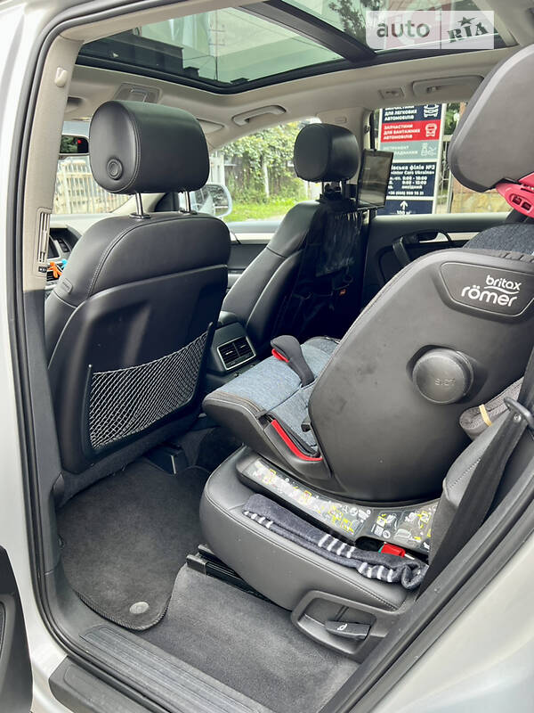 Позашляховик / Кросовер Audi Q7 2013 в Львові