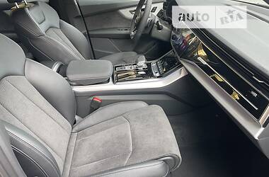 Внедорожник / Кроссовер Audi Q7 2022 в 