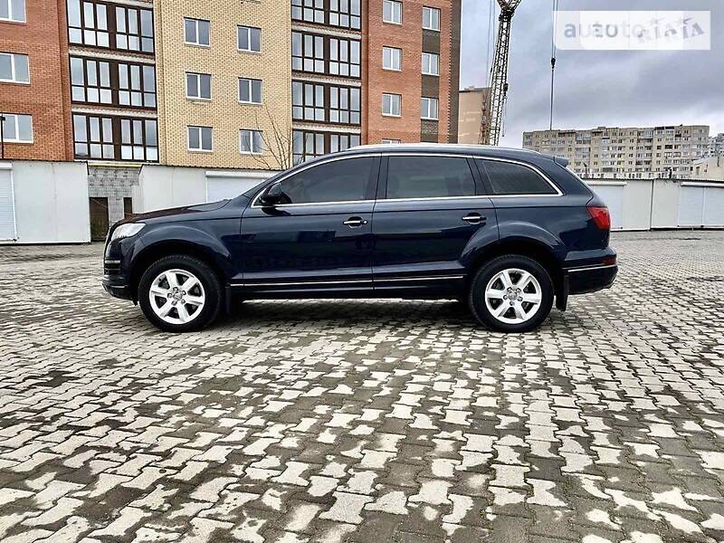 Внедорожник / Кроссовер Audi Q7 2011 в Окнах фото 2 Внедорожник / Кроссовер Audi Q7 2011 в Окнах