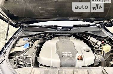 Внедорожник / Кроссовер Audi Q7 2011 в 