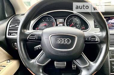 Внедорожник / Кроссовер Audi Q7 2011 в 
