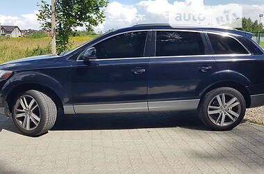 Внедорожник / Кроссовер Audi Q7 2013 в Городке