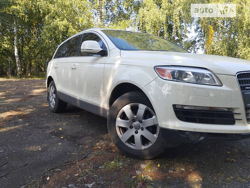 Позашляховик / Кросовер Audi Q7 2008 в Монастирищеві