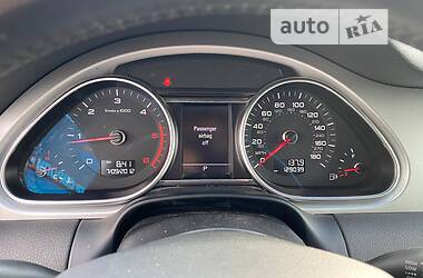 Внедорожник / Кроссовер Audi Q7 2013 в 