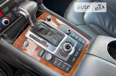 Внедорожник / Кроссовер Audi Q7 2013 в 