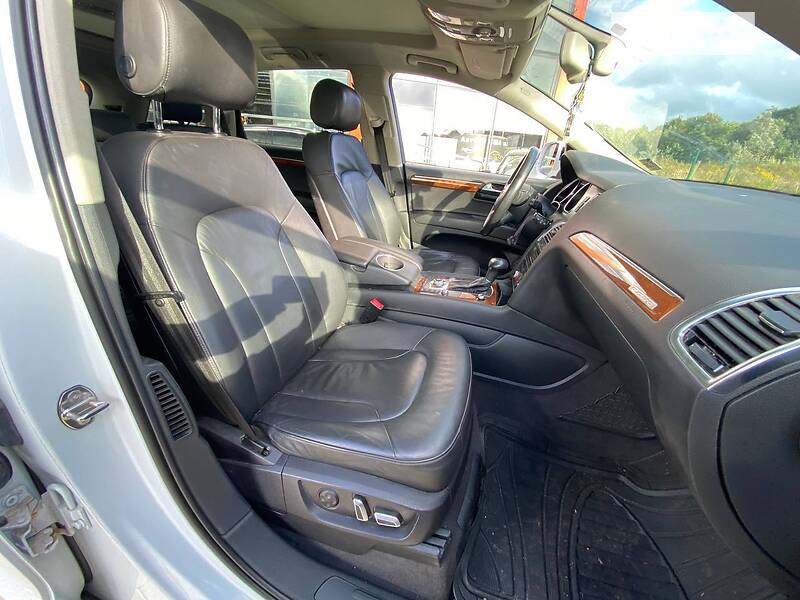 Позашляховик / Кросовер Audi Q7 2013 в Львові
