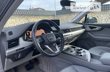 Позашляховик / Кросовер Audi Q7 2017 в Львові