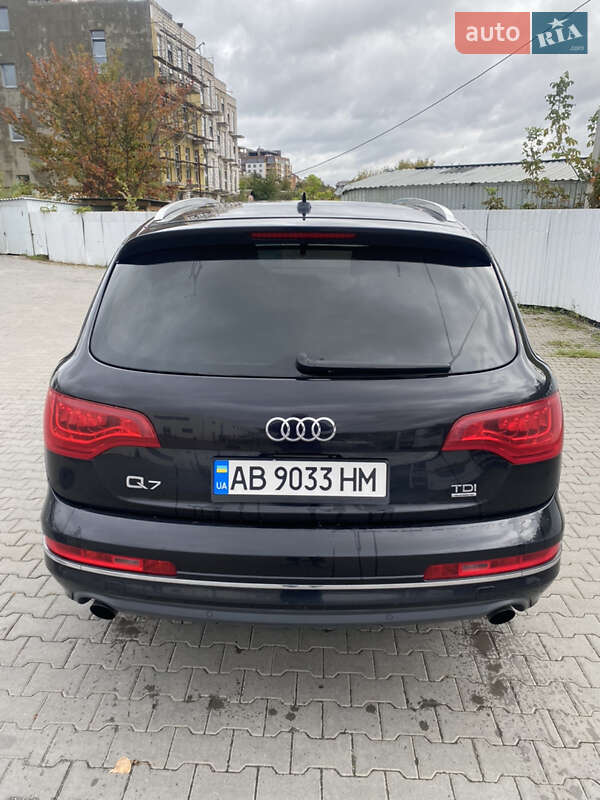 Позашляховик / Кросовер Audi Q7 2011 в Вінниці