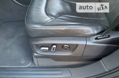 Позашляховик / Кросовер Audi Q7 2014 в Буську
