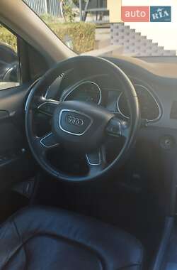 Внедорожник / Кроссовер Audi Q7 2013 в Каменец-Подольском