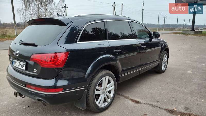 Позашляховик / Кросовер Audi Q7 2010 в Баришівка