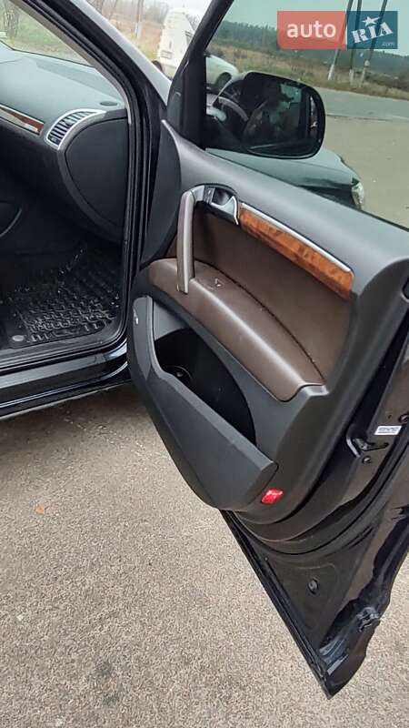 Позашляховик / Кросовер Audi Q7 2010 в Баришівка