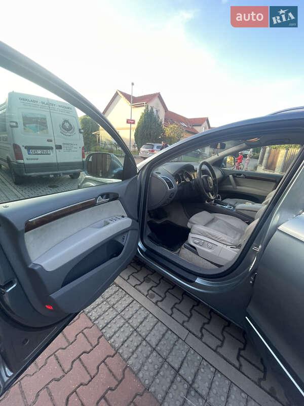 Внедорожник / Кроссовер Audi Q7 2008 в Николаеве