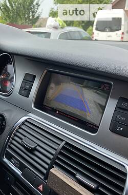 Внедорожник / Кроссовер Audi Q7 2011 в 