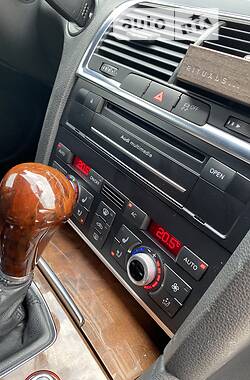 Внедорожник / Кроссовер Audi Q7 2011 в 