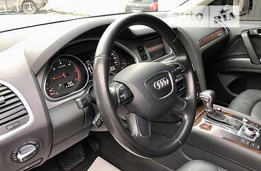 Внедорожник / Кроссовер Audi Q7 2012 в 