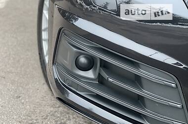 Внедорожник / Кроссовер Audi Q7 2017 в 