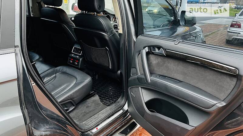 Внедорожник / Кроссовер Audi Q7 2010 в Киеве