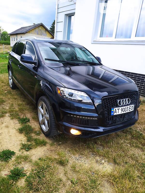 Позашляховик / Кросовер Audi Q7 2011 в Косові