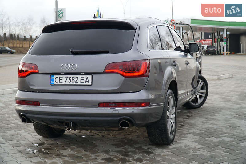 Позашляховик / Кросовер Audi Q7 2014 в Чернівцях