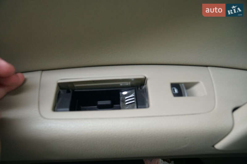 Позашляховик / Кросовер Audi Q7 2014 в Чернівцях