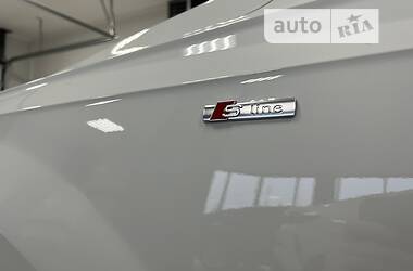 Внедорожник / Кроссовер Audi Q7 2015 в Тернополе
