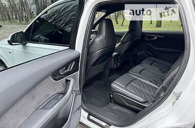 Внедорожник / Кроссовер Audi Q7 2020 в Киеве