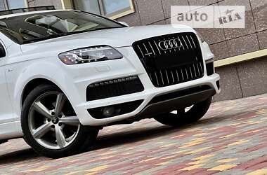 Внедорожник / Кроссовер Audi Q7 2010 в Одессе