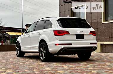 Внедорожник / Кроссовер Audi Q7 2010 в Одессе