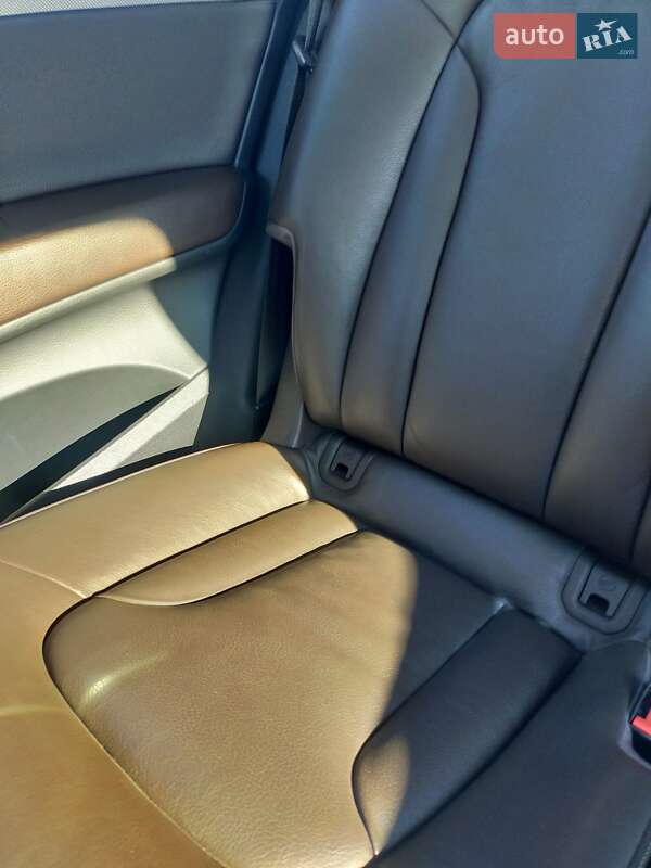 Позашляховик / Кросовер Audi Q7 2012 в Полтаві фото 6 Позашляховик / Кросовер Audi Q7 2012 в Полтаві