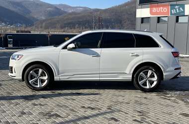 Внедорожник / Кроссовер Audi Q7 2020 в Хусте