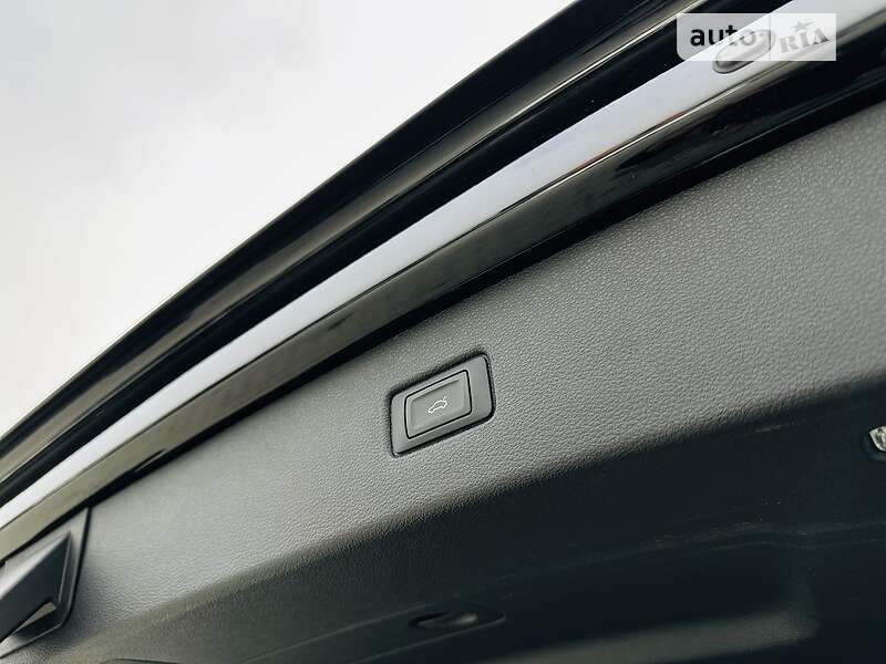 Позашляховик / Кросовер Audi Q7 2019 в Мукачевому