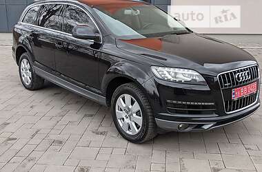 Внедорожник / Кроссовер Audi Q7 2014 в 