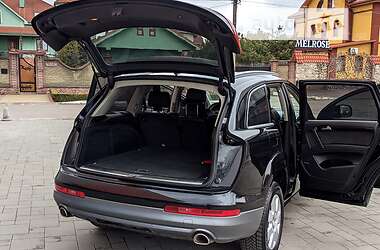 Внедорожник / Кроссовер Audi Q7 2014 в 