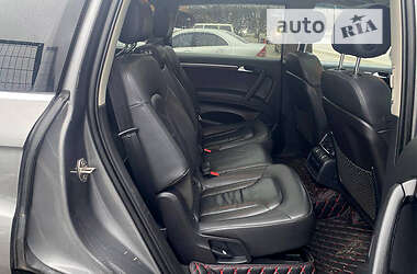 Позашляховик / Кросовер Audi Q7 2011 в Чернівцях