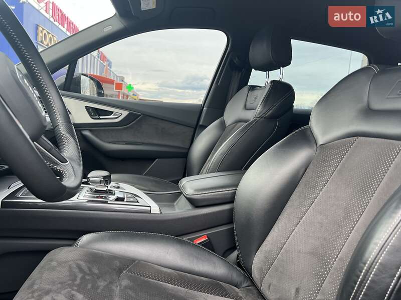 Внедорожник / Кроссовер Audi Q7 2018 в Кропивницком
