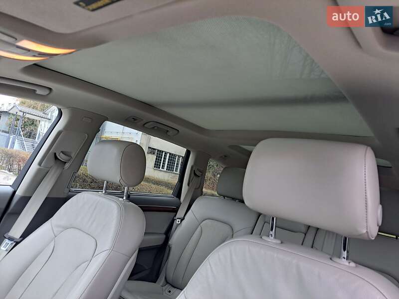 Позашляховик / Кросовер Audi Q7 2015 в Львові