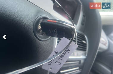 Внедорожник / Кроссовер Audi Q7 2012 в 
