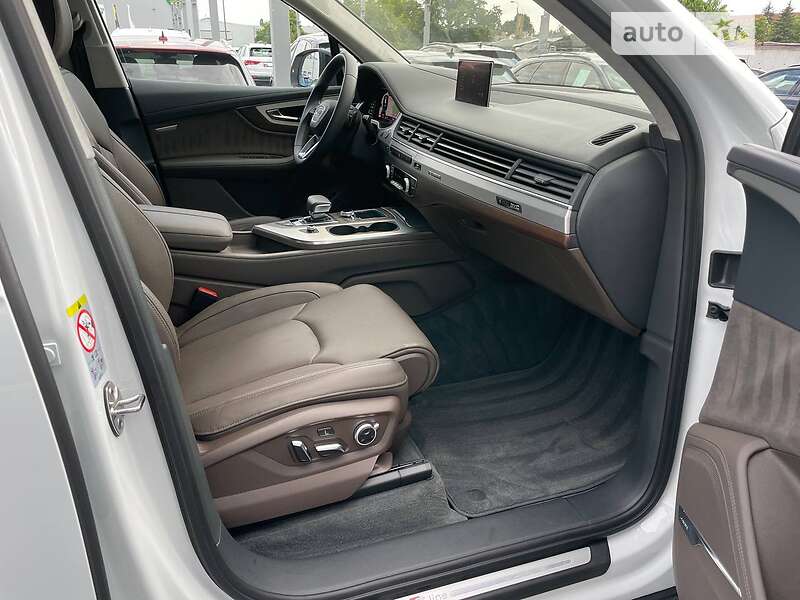 Позашляховик / Кросовер Audi Q7 2018 в Тернополі фото 8 Позашляховик / Кросовер Audi Q7 2018 в Тернополі
