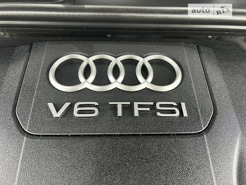 Позашляховик / Кросовер Audi Q7 2017 в Харкові