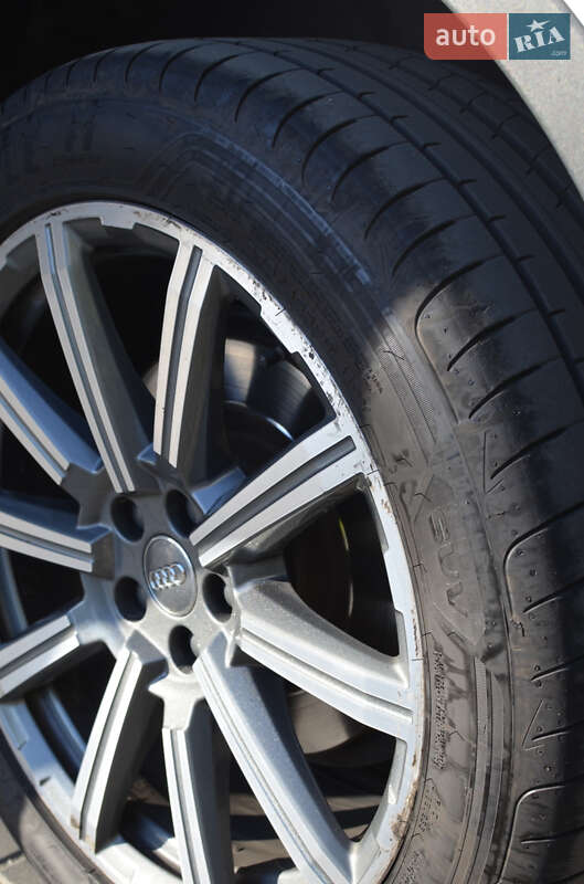 Внедорожник / Кроссовер Audi Q7 2018 в Луцке