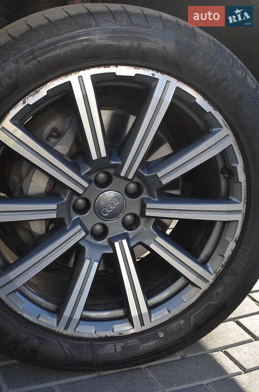 Внедорожник / Кроссовер Audi Q7 2018 в Луцке