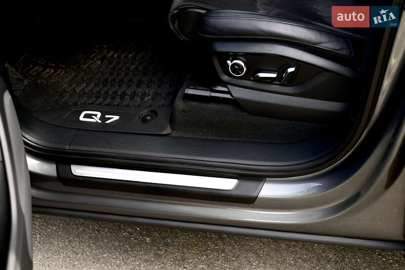 Позашляховик / Кросовер Audi Q7 2017 в Харкові фото 6 Позашляховик / Кросовер Audi Q7 2017 в Харкові