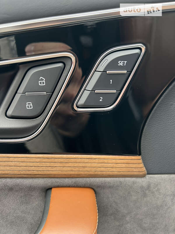 Позашляховик / Кросовер Audi Q7 2016 в Києві фото 35 Позашляховик / Кросовер Audi Q7 2016 в Києві