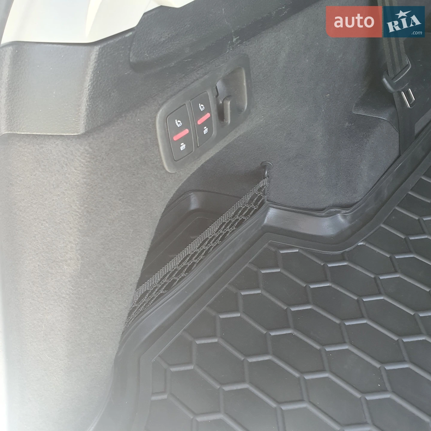 2018 Audi Q7 - мініатюра 28