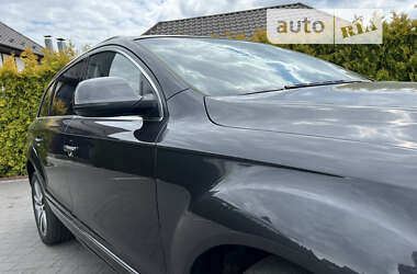 Внедорожник / Кроссовер Audi Q7 2012 в 