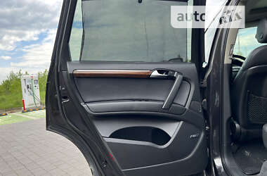 Внедорожник / Кроссовер Audi Q7 2012 в 
