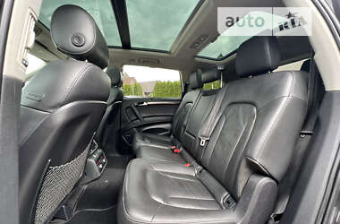 Внедорожник / Кроссовер Audi Q7 2012 в 