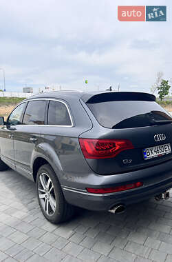 Внедорожник / Кроссовер Audi Q7 2013 в Хмельницком